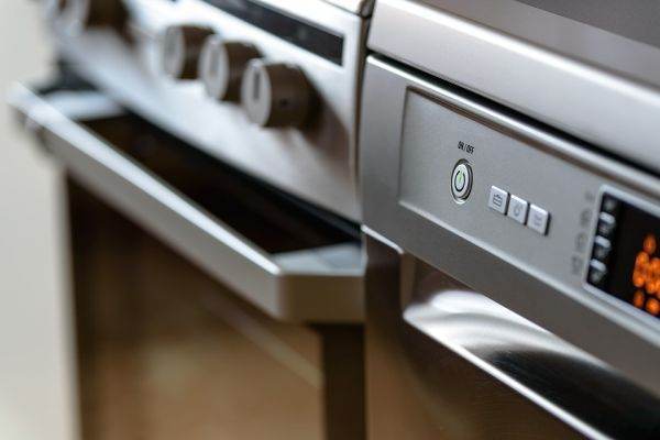 Bugetul celei de-a doua etape a Programului Rabla pentru Electrocasnice a fost epuizat în jumătate de oră