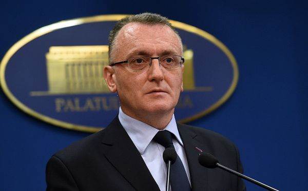 Ministrul Educaţiei, Sorin Cîmpeanu 