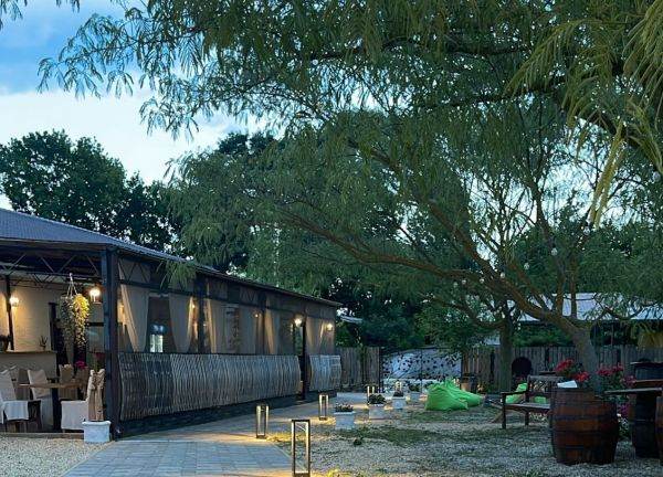 Euro Vial Residence achiziţionează domeniul Clos des Colombes din 23 August - Olimp 