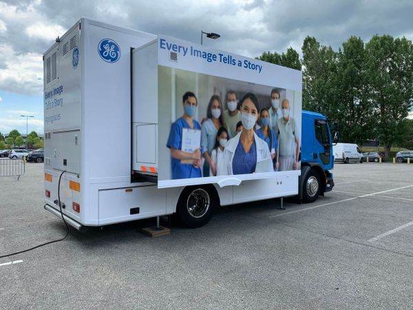 UPS Healthcare revolutioneaza expeditiile prioritare datorita imbunatatirilor aduse serviciului UPS Premier