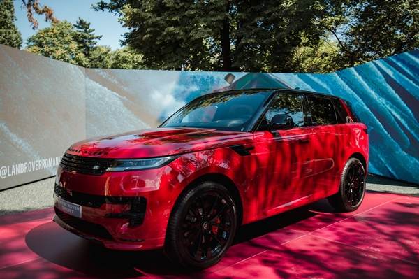 Noul Range Rover Sport a fost lansat în ţara noastră