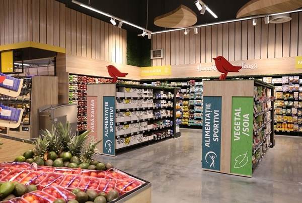 Auchan deschide noul concept de supermarket de mari dimensiuni în Iaşi