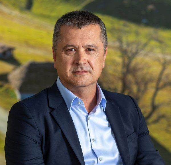 Cătălin Buliga, Chief Network Officer (CNO) şi oficialul Vodafone care răspunde de proiectele de CSR (Corporate Social Responsibility) din zona de mediu