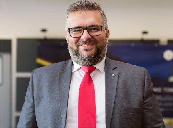 Octavian Fanea, CEO KADRA