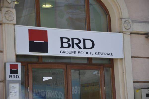 Scrisoarea în care se cere excluderea lui Bogdan Drăgoi din Consiliul BRD a ajuns pe masa instituţiei de credit