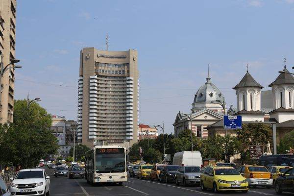 SIF Banat-Crişana a ajuns la o deţinere de 30% din fostul hotel Intercontinental