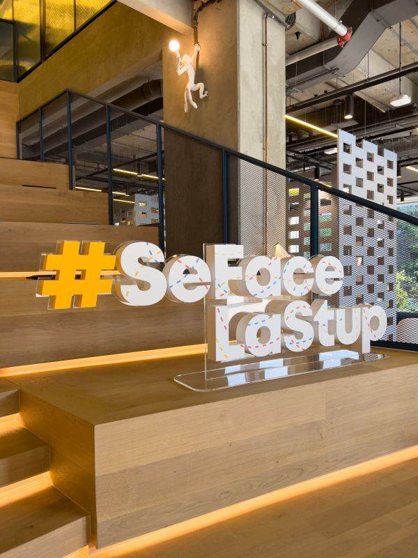 1.000 de conturi au fost deschise în câteva zile de antreprenori pe platforma online Stup