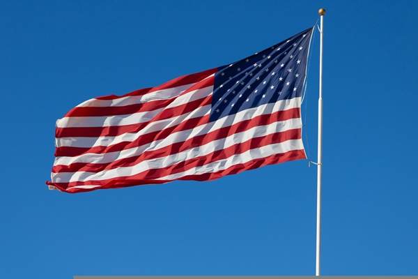 Economia americană a creat un număr de locuri de muncă peste aşteptări în luna iulie