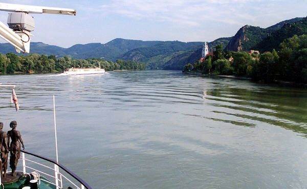 Debitul maxim al Dunării la intrarea în ţară va fi sub mediile multianuale în august, septembrie şi octombrie