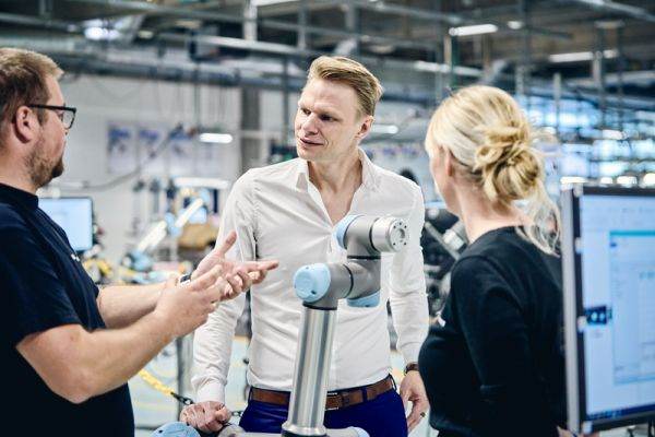 Universal Robots înregistrează o creştere puternică în al doilea trimestru