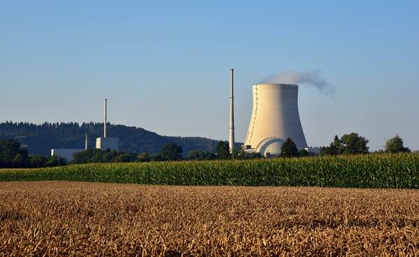 Centrala nucleară de la Zaporojie funcţionează cu riscul încălcării normelor de securitate