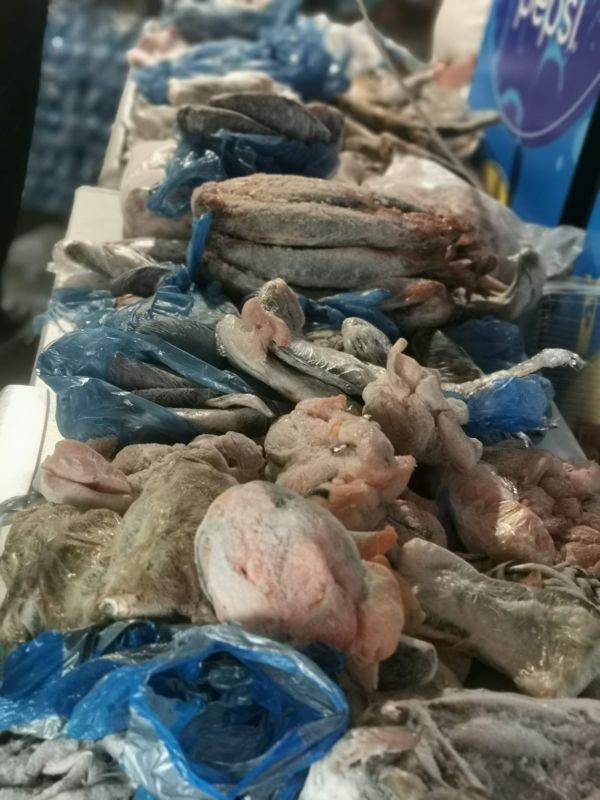 Comisarii ANPC propun închiderea unui supermarket şi a unui restaurant din Giurgiu