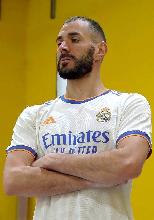 UEFA l-a desemnat pe Benzema drept cel mai bun jucător al anului