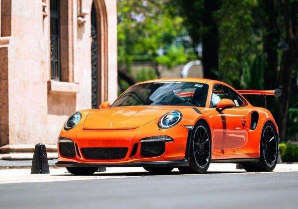 Sursă foto: Facebook / Porsche