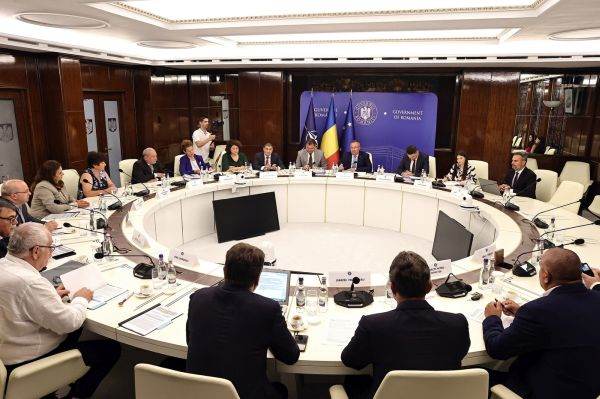 Guvernul, sufocat de cererile primarilor şi şefilor de consilii judeţene