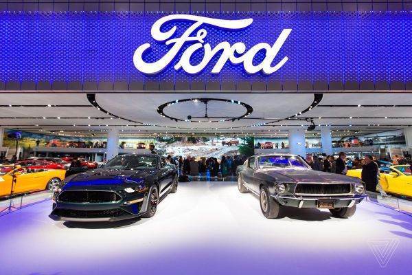 Ford Motor recheamă 198.000 de SUV-uri în Statele Unite, din cauza riscului de incendiu la aerotermă