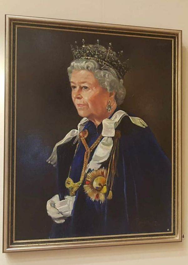 Portretul Reginei Elisabeta a II-a de Maria Parascan