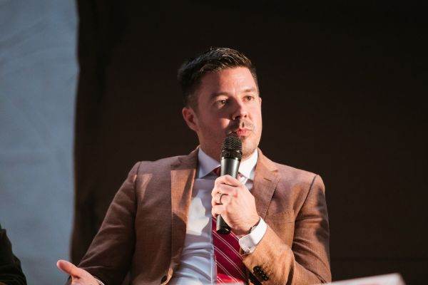 "Regresul actului educaţional din această perioadă se va vedea în piaţa muncii"