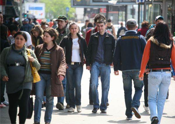 Inflaţia revine pe creştere, deşi cursul şi dobânzile făcuseră paşi înapoi