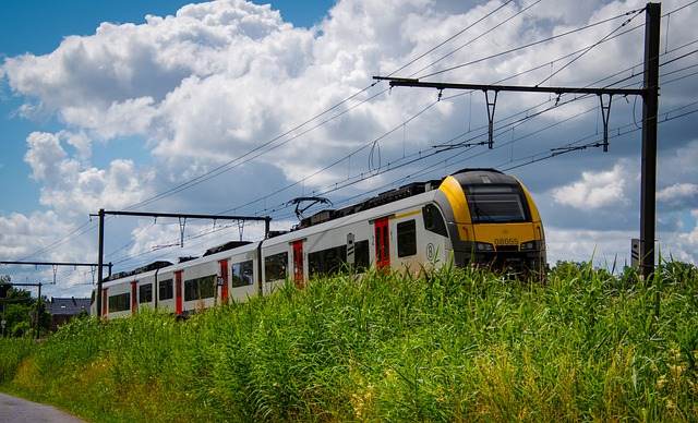 Autoritatea Română pentru Reforma Feroviară va achiziţiona încă 17 trenuri electrice de la Alstom