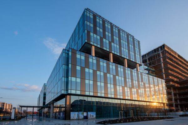 One United Properties a semnat 103.400 mp de spaţii office