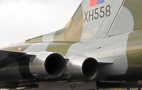 Guvernul Bulgariei a aprobat achiziţia unui nou lot de 8 avioane de luptă F-16, în valoare de 1,3 miliarde de dolari