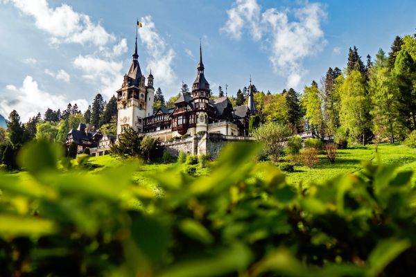 Turismul local - în plină dezvoltare; Litoralul i-a dezamăgit pe români