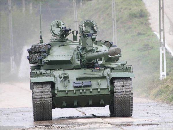 Ucraina forţează străpungerea liniei defensive a ruşilor în sud şi avansează în est