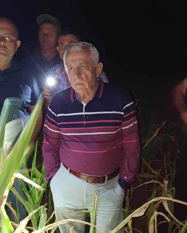 "Vom pune pe canalele de irigaţii ale ţării panouri fotovoltaice plutitoare, pentru reducerea consumului de energie"