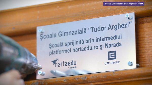 CEZ şi Narada au oferit instrumente, spaţii şi condiţii mai bune la şcoală pentru peste 1500 de elevi din Oltenia 