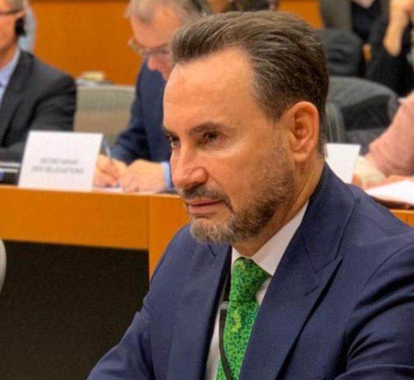 "31,5 miliarde de euro pentru autostrăzi, spitale şi locuri de muncă în ţara noastră"