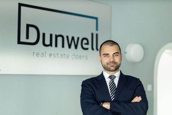 În trimestrul al treilea s-au tranzacţionat jumătate dintre suprafeţele de depozitare ale întregului an