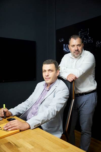 Mediapost Hit Mail cumpără 60% din agenţia de marketing digital şi comunicare Ideologiq