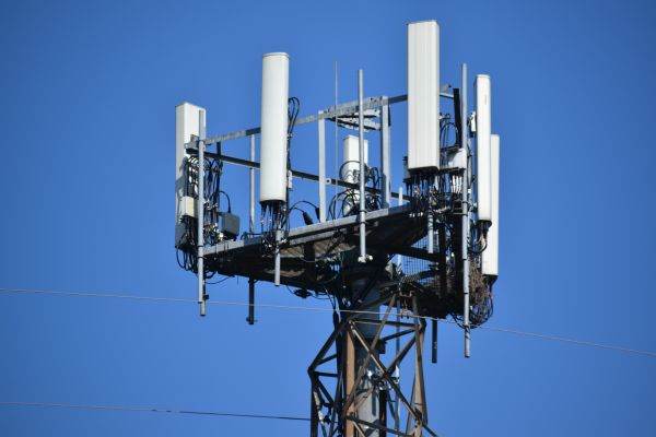 Tehnologia 5G deschide calea către metavers