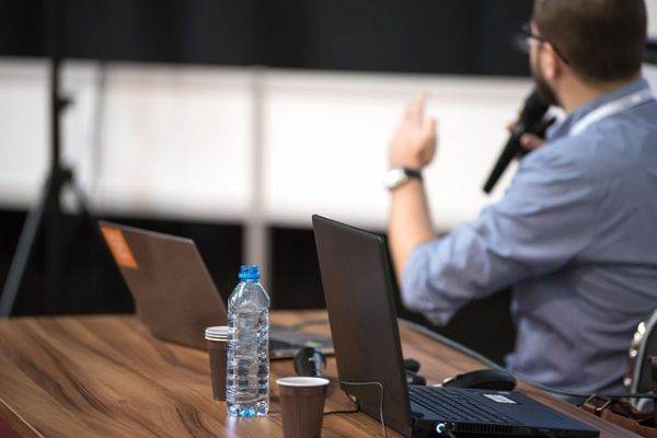 129 programe de formare profesională vor începe în luna noiembrie, la nivel naţional