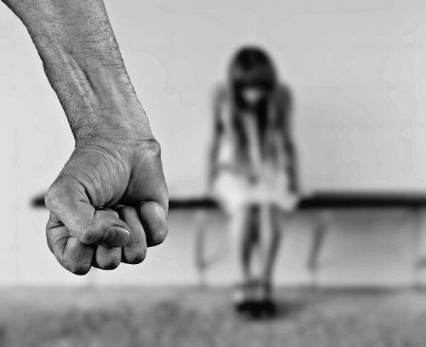 Declaraţie diplomatică comună privind violenţa împotriva femeilor