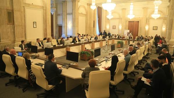 ADR şi UTCN au organizat consultări pentru Cadrului Strategic privind utilizarea Inteligenţei Artificiale