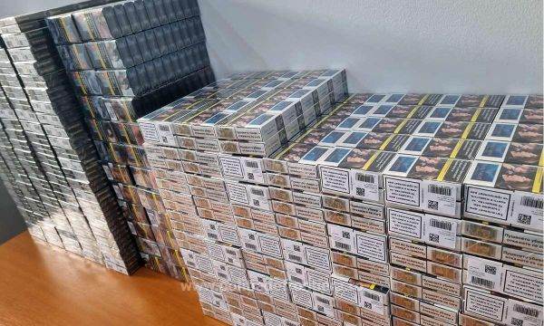 7.476 pachete de ţigarete în valoare de 186.000 lei, descoperite de poliţiştii de frontieră giurgiuveni