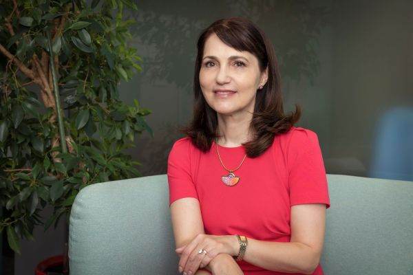 Elena Pap Director Regional Up Grup