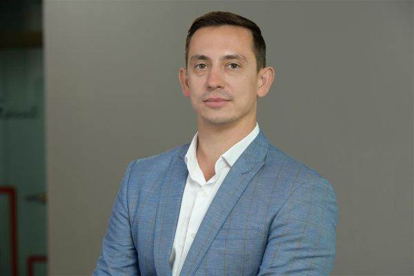Mihai Escu, Senior Consultant Industrial