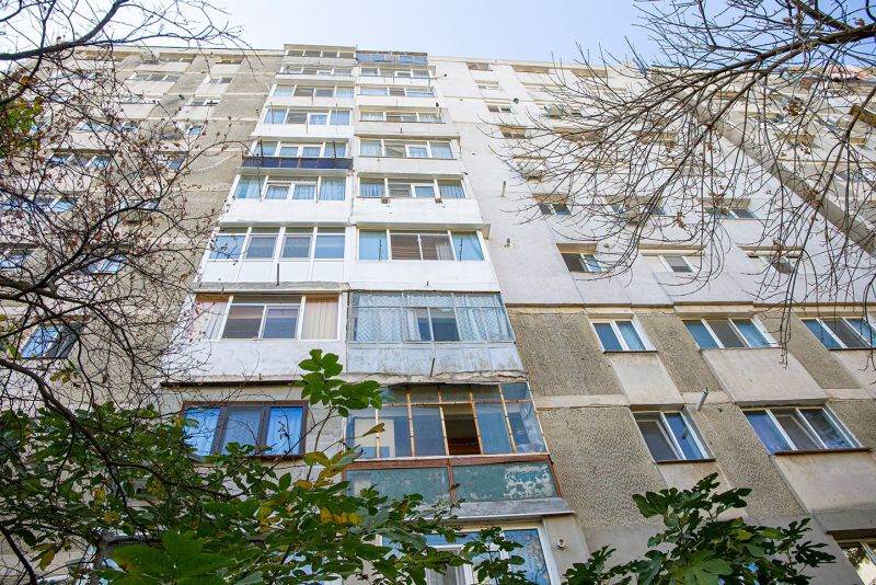 Primul contract semnat pentru un bloc ce va fi modernizat cu fonduri prin PNRR