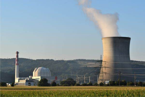 Reactoarele modulare din America nu merg fără uraniu din Rusia