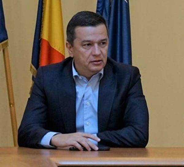 "Infrastructura trebuie să fie una dintre priorităţile oricărui Guvern"