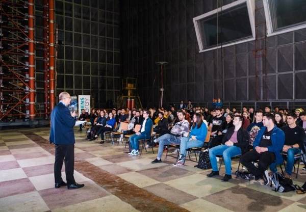 AIEE a organizat prima ediţie a evenimentului "Zilele carierei în industria energetică"