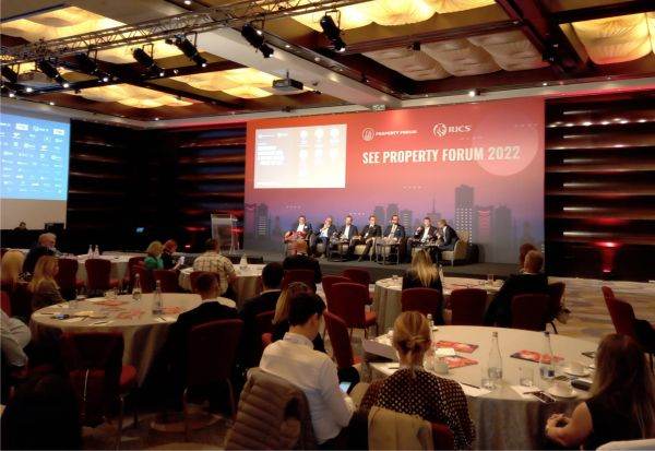 Conceptele ESG, mixed-use şi eficienţa energetică - prioritare pentru investitorii din real-estate