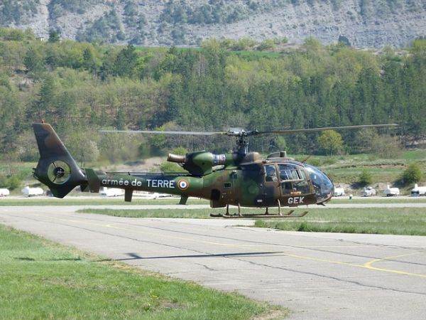 Marea Britanie va trimite elicoptere în Ucraina, pentru prima dată de la începerea războiului
