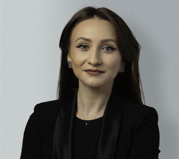 "Urmează o perioadă efervescentă, cu multe proiecte de relocare şi reamenajare a birourilor"