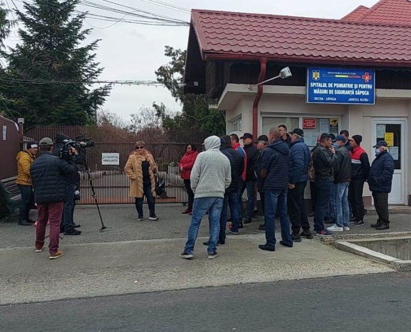 Angajaţii au cerut demisia managerului Spitalului de Psihiatrie şi pentru Măsuri de Siguranţă Săpoca