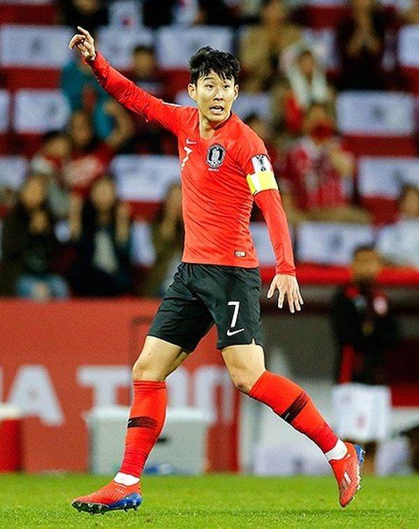  Heung Min Son le-a mulţumit fanilor pentru ajutor