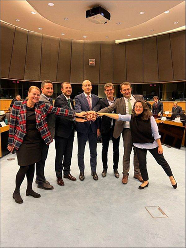 Europarlamentarul Nicu Ştefănuţă a negociat acordul pentru combaterea defrişărilor la nivel global